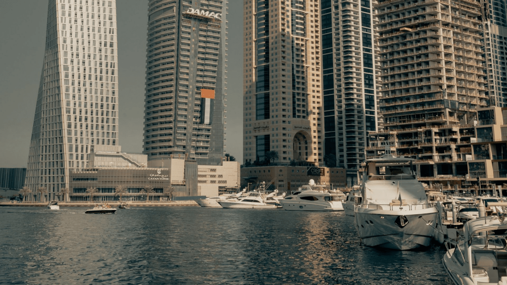Luxury ships port in UAE